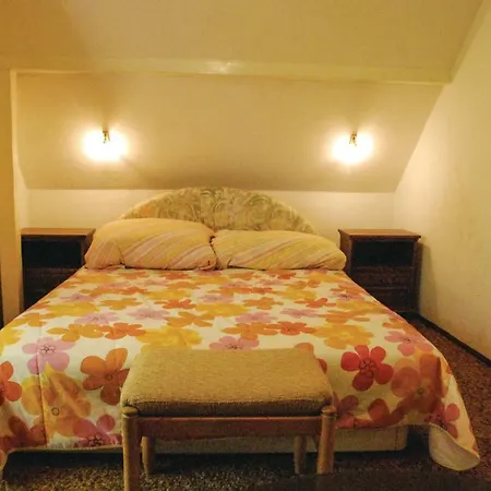 Three-bedroom Holiday In